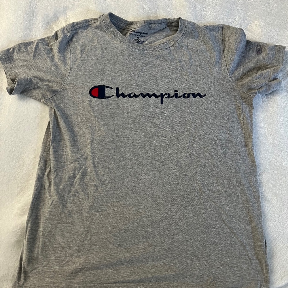 gray champion t-shirt